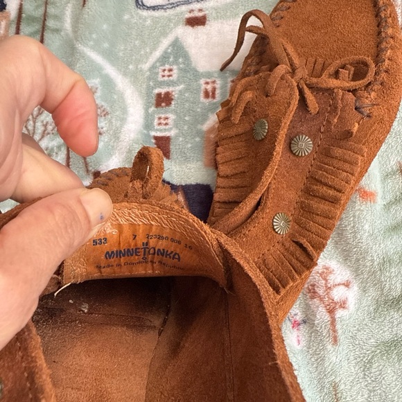 Minnetonka Brown Suede Moccasins - Picture 7 of 14